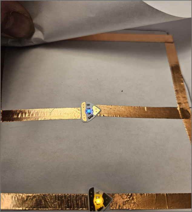 a well lit parallel switch circuit